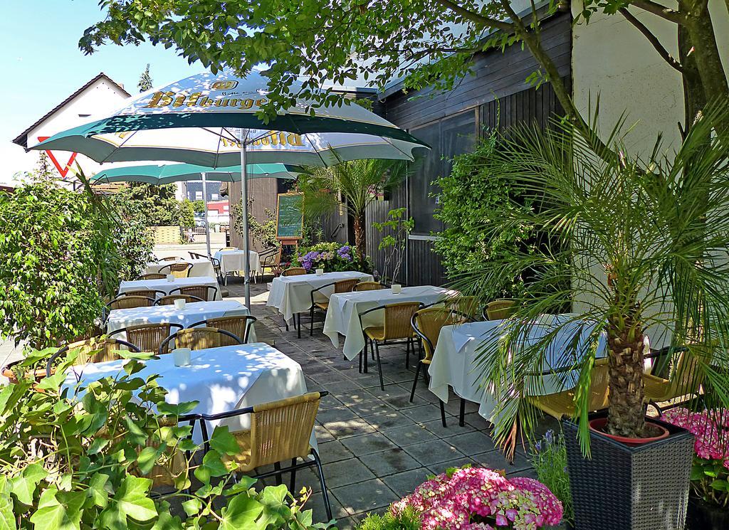 Hotel-Restaurant Schwyzerhuesli Фірнгайм Екстер'єр фото
